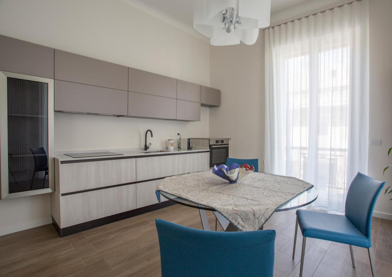 Appartement La Casa di Nausicaa : il piacere dell'ospitalità à Reggio de Calabre Extérieur photo